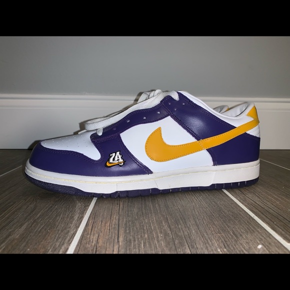 laker nike dunks